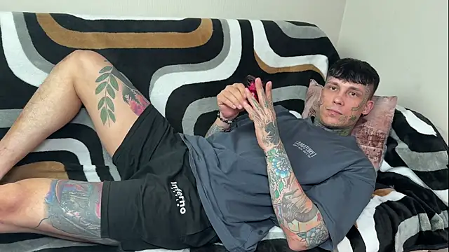 Anubisgods Chat XXX live