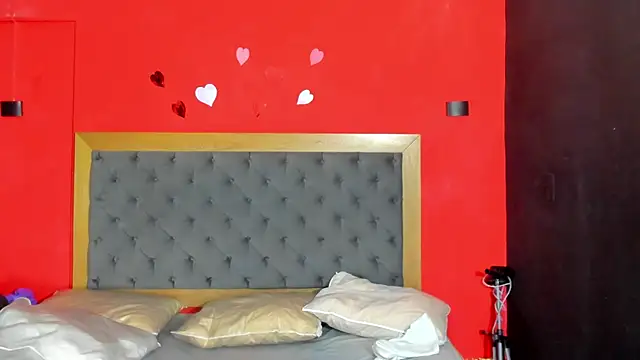 Chat +18 de YayaHilton ao vivo