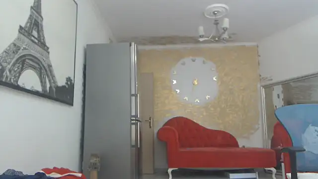 AnnaBellaLuckyXOXO XXX чат на живо