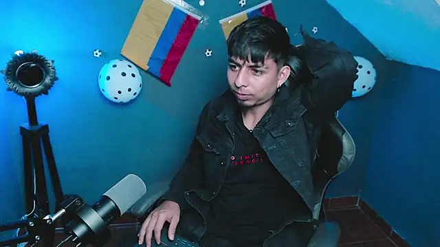 Chat XXX Live ALPHA_LATINO