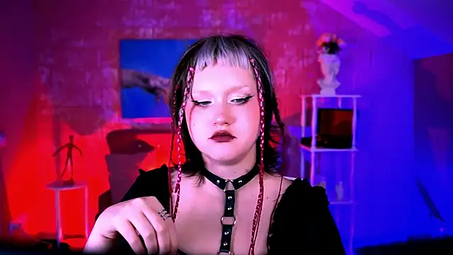 ViolettWoods' Live XXX Chat