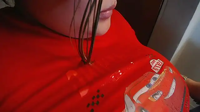Penelope_Tits 即時 XXX 聊天