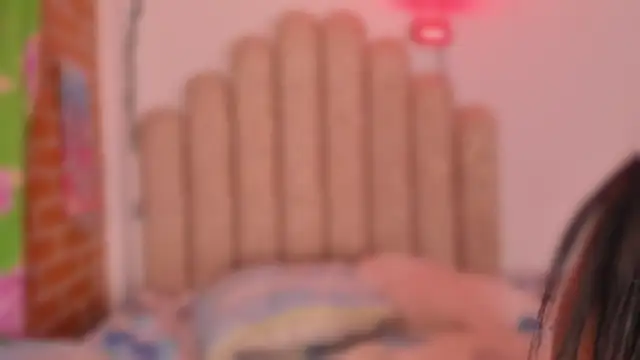 BellaHarllow XXX чат на живо