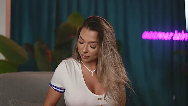 Chat XXX Live Assmerising