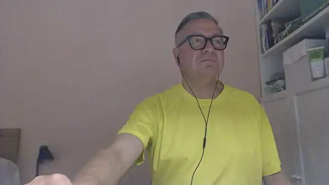 YOU6me live XXX chat
