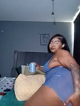 RealMsPEARLsEXY69n Live XXX chat