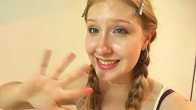 JoltingSmilen Live XXX chat
