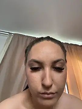 Lucy_doll22n Live XXX chat
