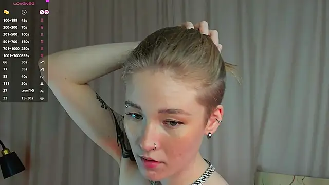 MaireLanda Chat XXX live