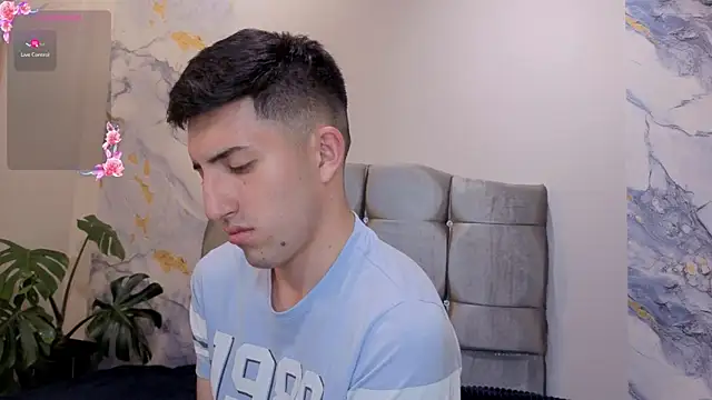 Czat XXX na żywo – Un_Sluttyy