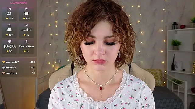 Kira__Fluffy – Live XXX-chat