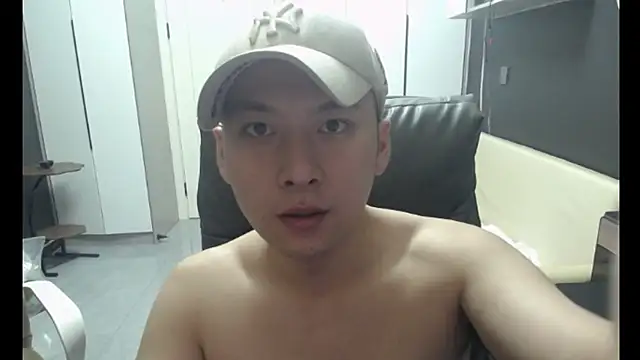 yichen008 即時 XXX 聊天