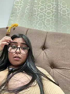 virginbrunette99 Chat XXX live