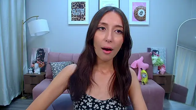 XXX chat uživo modela DanaRoges