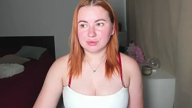 Chat XXX en directo de LAYLAxSTAR