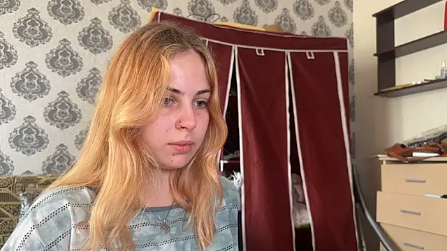 Webkamerová show Alismoona