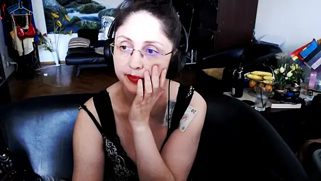 XXX chat uživo modela Imperatriza