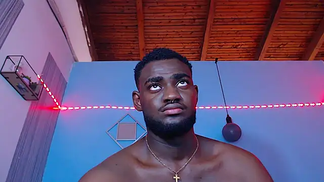 Živý XXX chat eebony_stallion