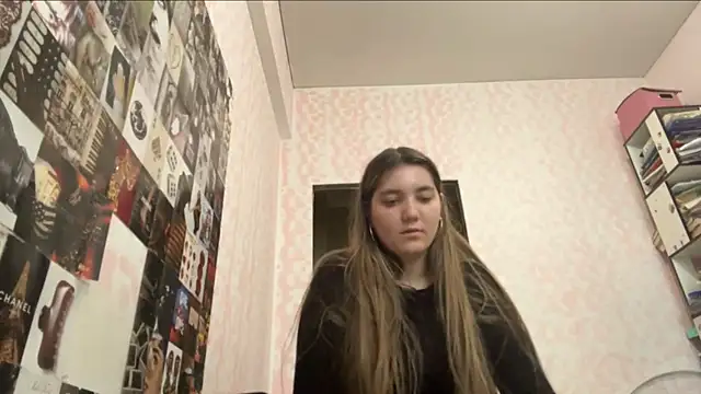 JanineThielman live XXX chat