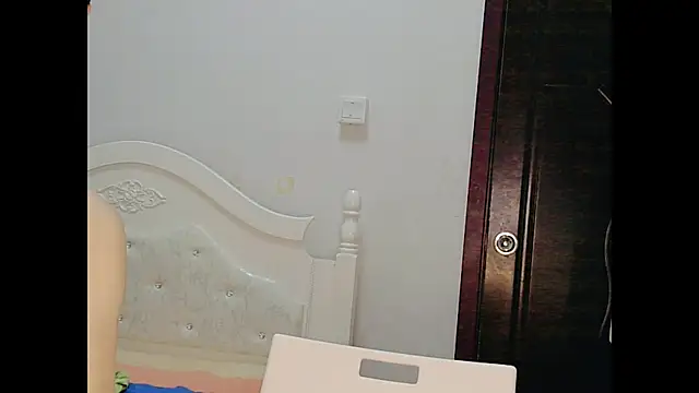Chatroom XXX en direct de Melvinchina-88