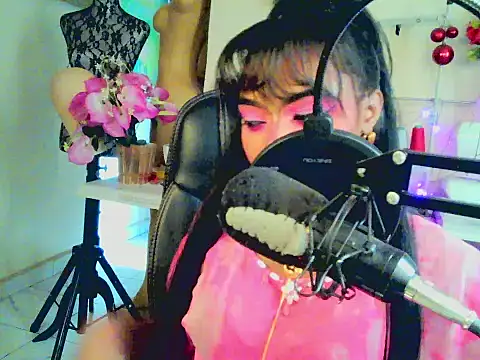 Anaconda2350 Chat XXX in diretta