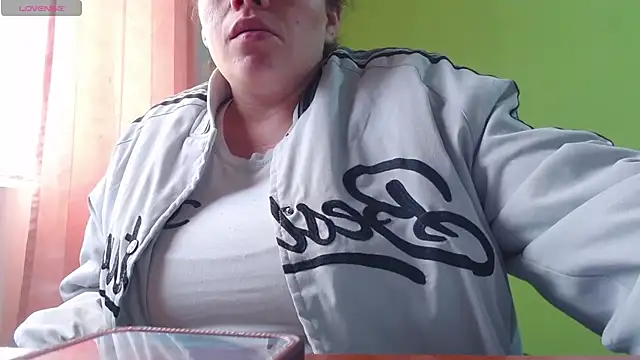 hoonney – Naživo XXX chat