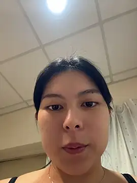 XXX chat uživo modela DandanBurgerking