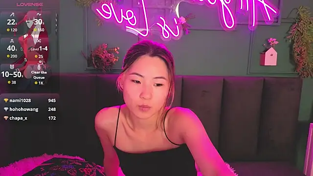 Chatroom XXX en direct de Runi_Asian