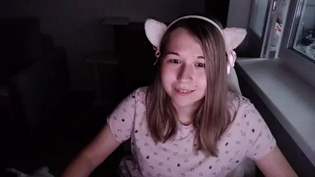 Chat +18 de Emily-Way ao vivo