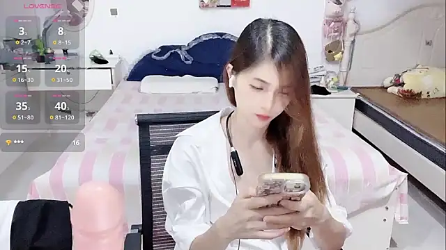 miaomiao-99's Live XXX Chat
