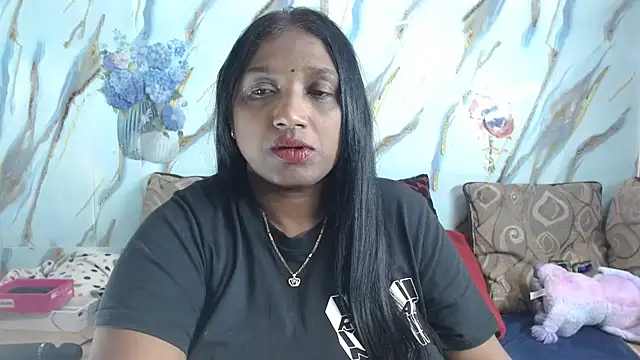 Indian_tracy's Live XXX Chat