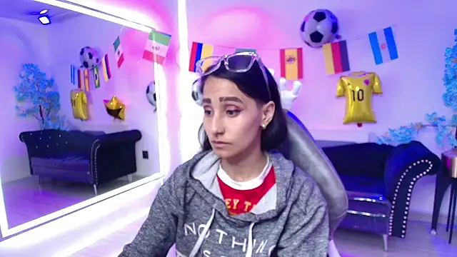 Palmer_foxx Adlı Modelin Canlı XXX Sohbeti
