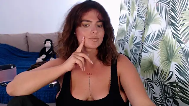 ViviRoses' Live XXX Chat