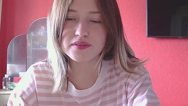 Beloved_Mary Adlı Modelin Canlı XXX Sohbeti