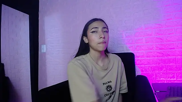 Violett1126's Live XXX Chat