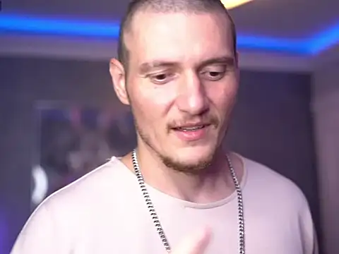 Alex_Wilde 现场XXX聊天