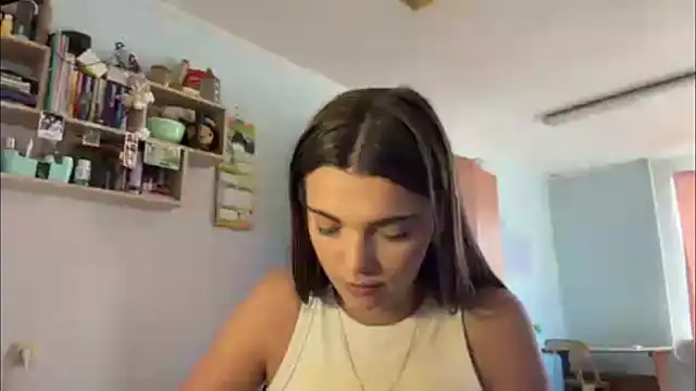 IvyToulouse's Live XXX Chat