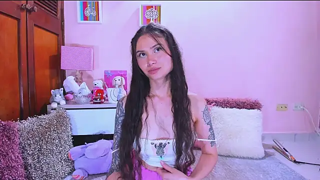 AbrilRussell's Live XXX Chat