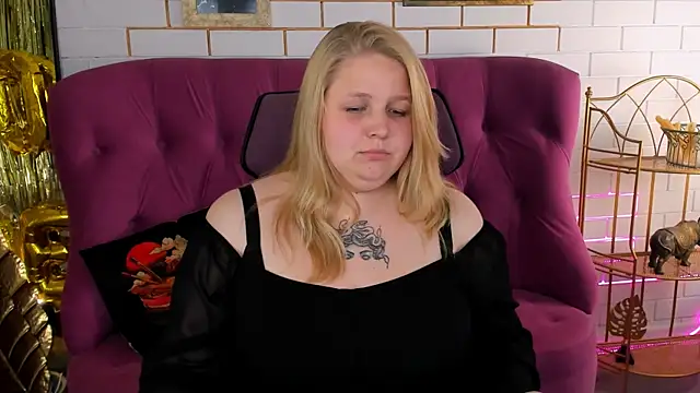 Živý XXX chat SladaDell
