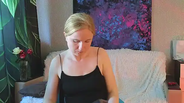 Lanavi_Smile's Live XXX Chat