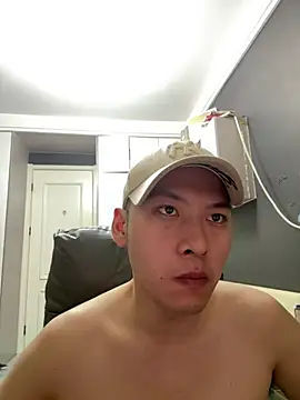 yichen008 在線直播表演