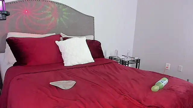 yiauana – Naživo XXX chat