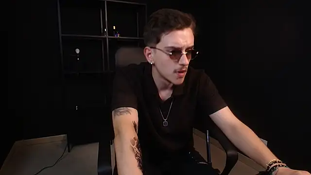 FelixStarkk – Live XXX-chat
