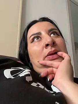 Abril_Luv Chat XXX in diretta