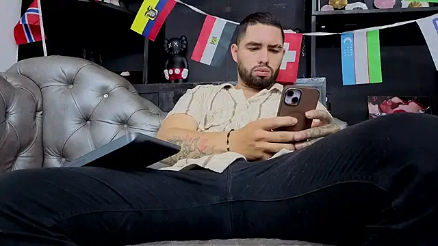 Chat +18 de matteosantos ao vivo