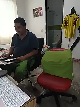 hotandfierylatinos2023's Live XXX Chat