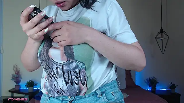 Megan_05_ XXX чат на живо