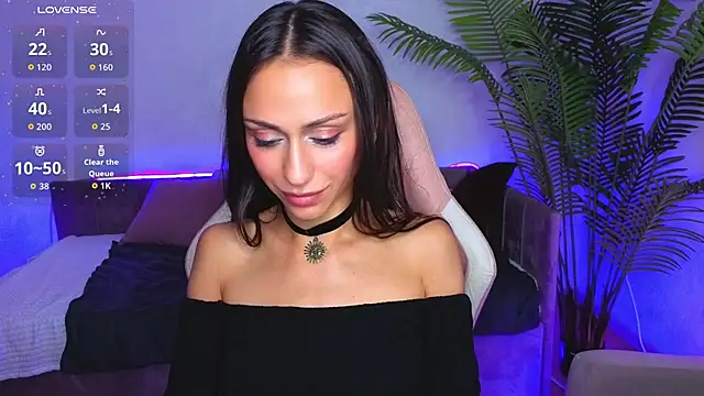 Živý XXX chat Petite_Moly