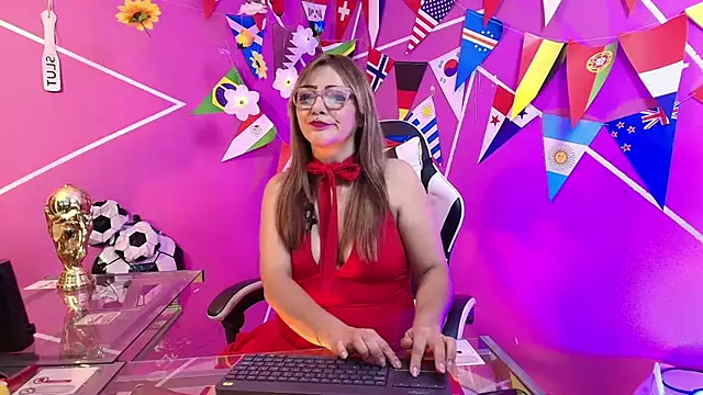 CarolMis_79 élő XXX-chatje