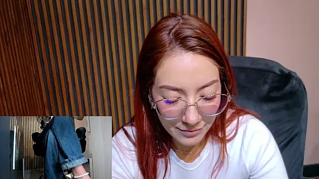 MissOffice_ Chat XXX live